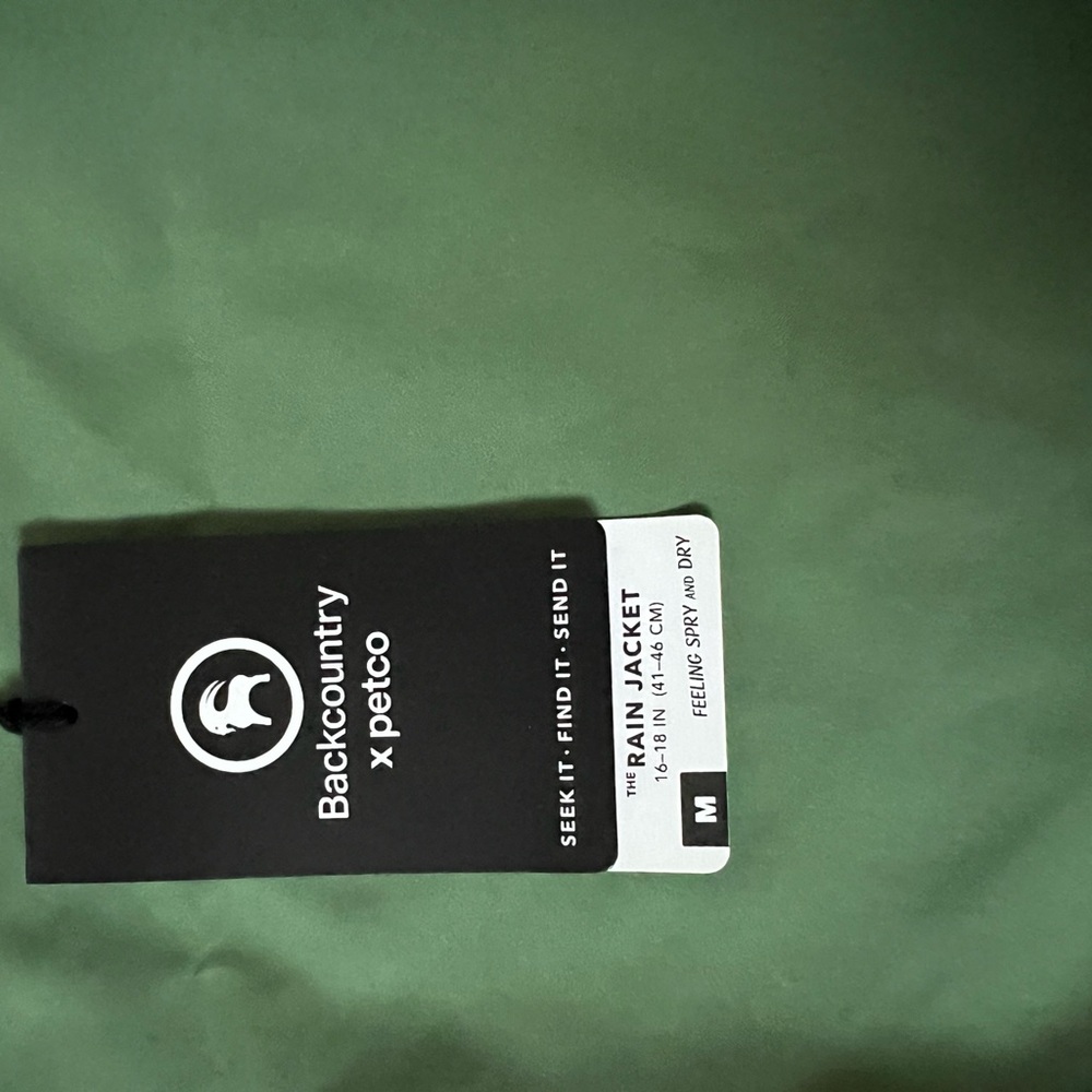Backcountry X Petco Dog Rain Jacket - Picture 4 of 6